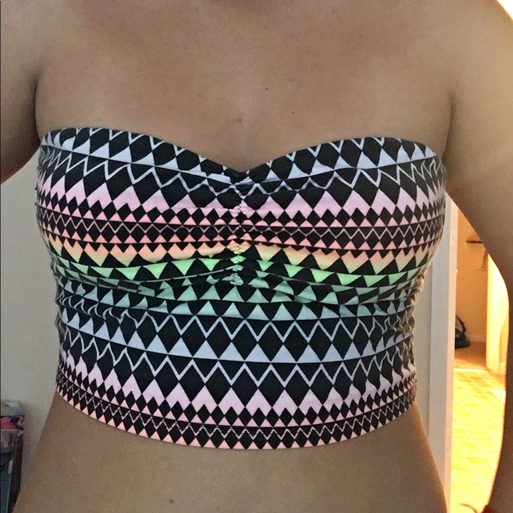 Victorias Secret cropped top